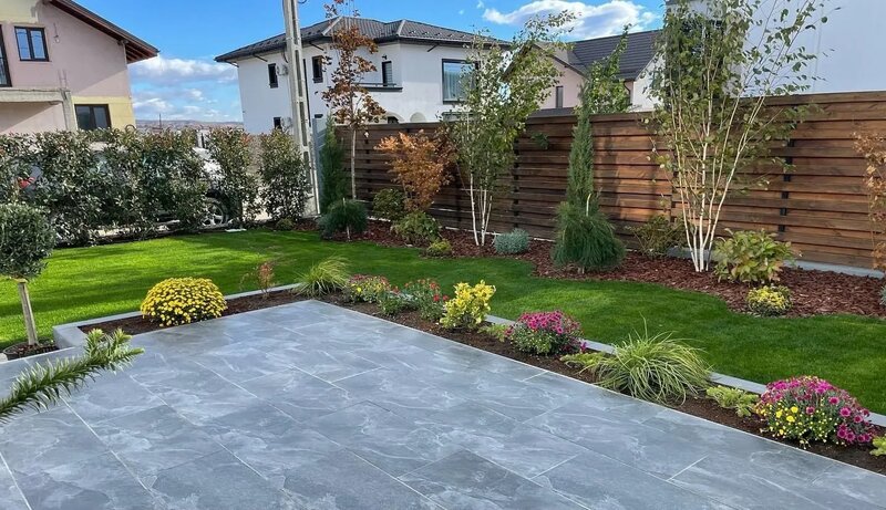 Firma amenajari gradini.